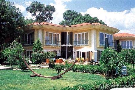 Royal Resort Hotel 16